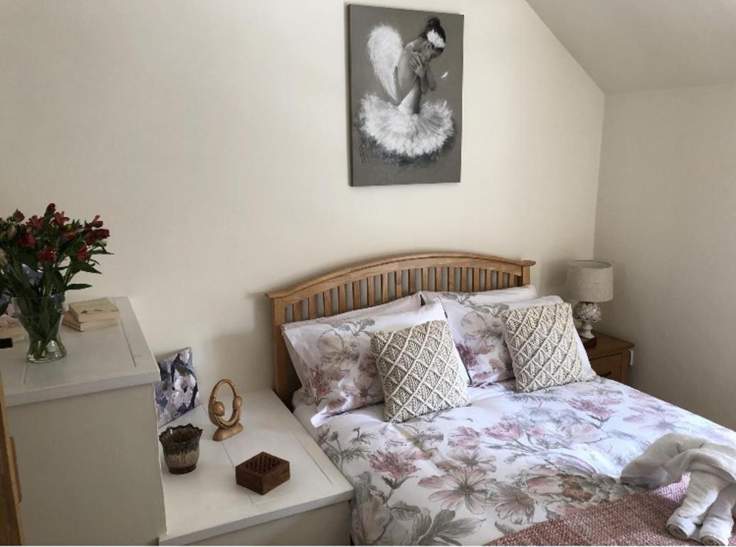 Bramble Cottage With Free Parking 布里奇诺斯 外观 照片